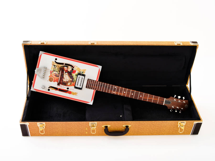 especial 'deluxe' cigar box guitar by drummond & hammett custom