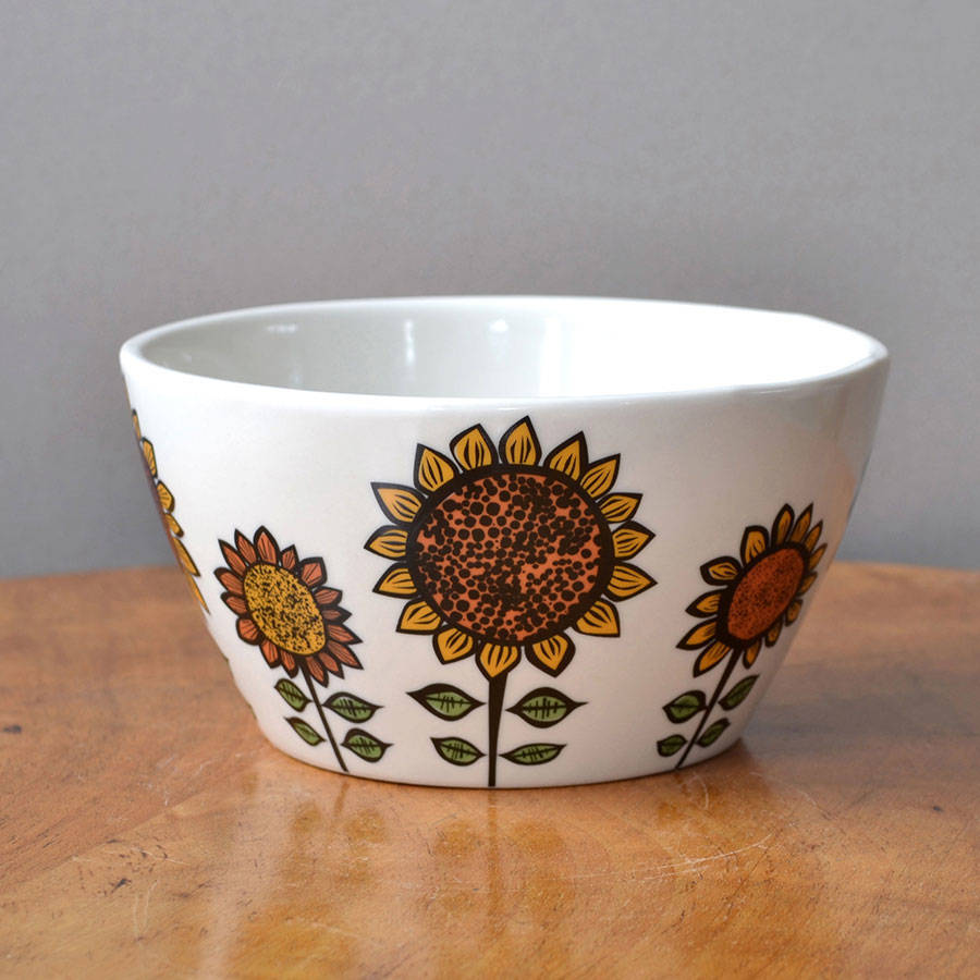 sunflower bowl by hannah turner