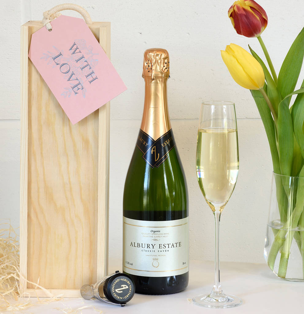 english sparkling wine with wooden gift box by albury organic vineyard