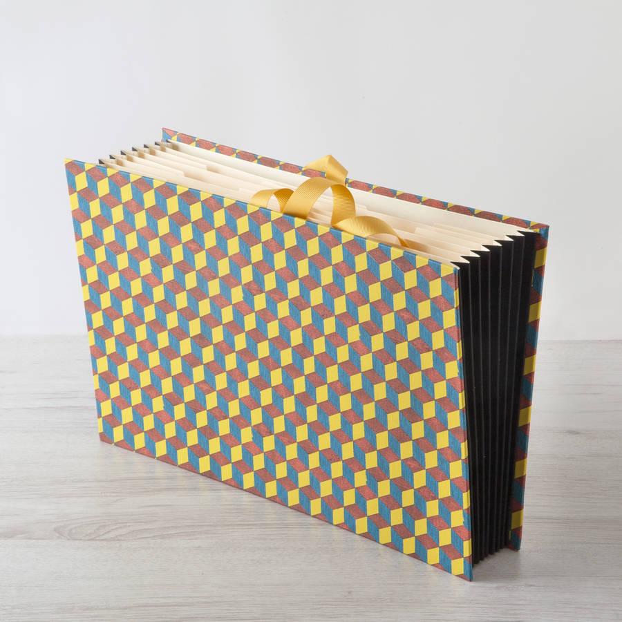 geometric a4 concertina file by harris & jones
