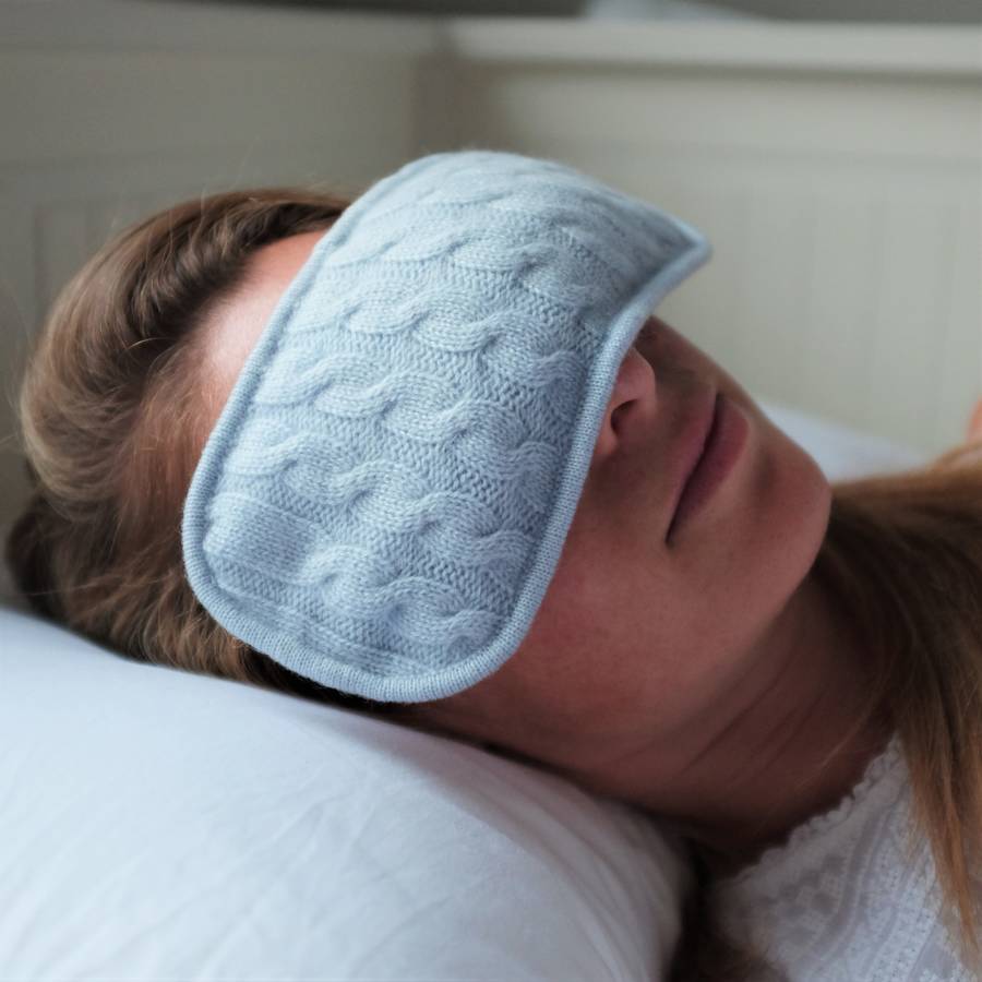 cashmere lavender filled eye mask by plum & ivory