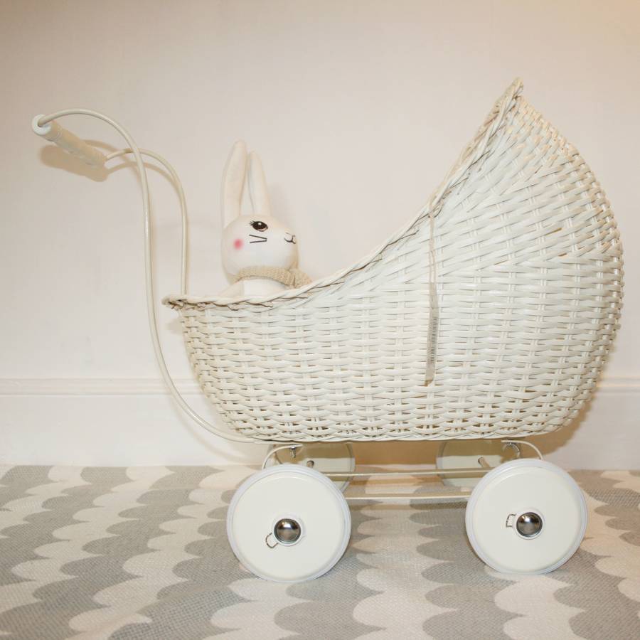 smallstuff wicker pram