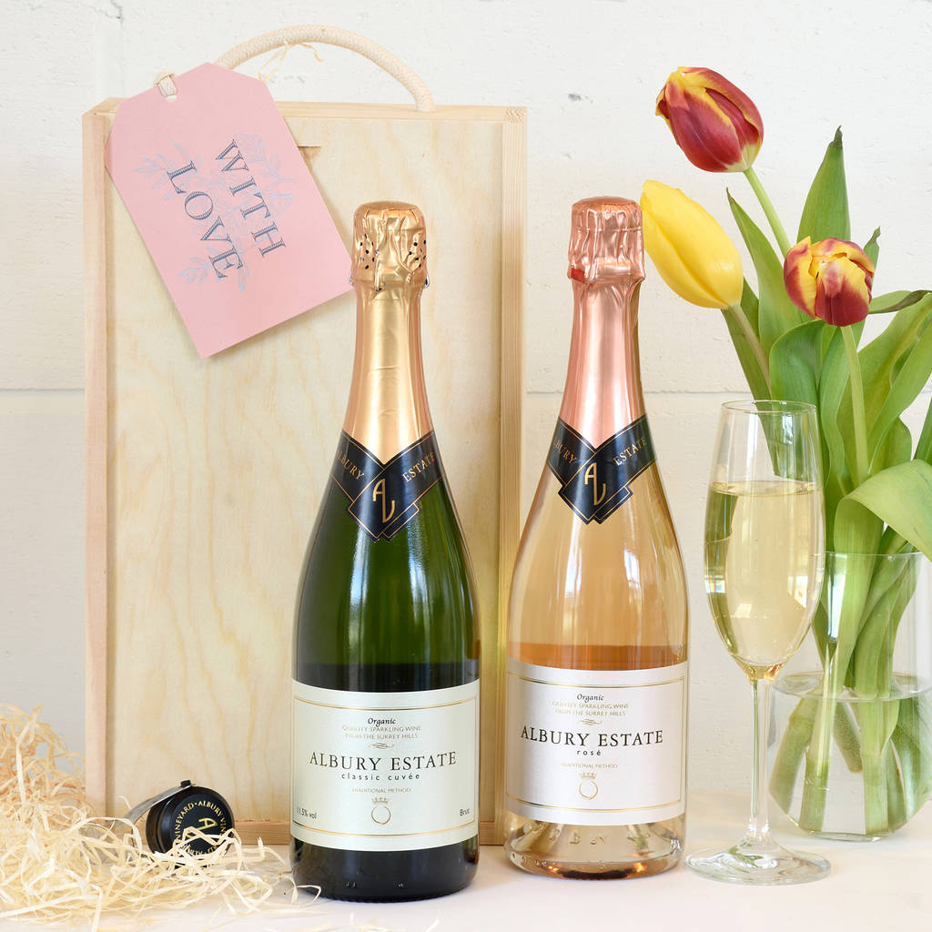 english sparkling wine lovers gift box by albury organic vineyard