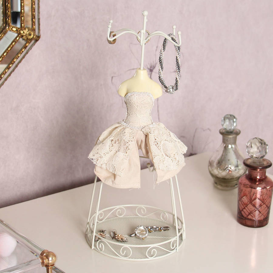 mannequin jewellery holder by dibor