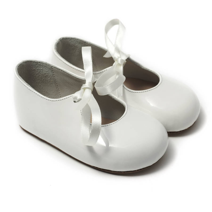 shoes girl white