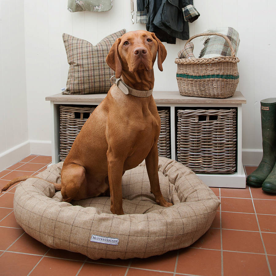 luxury tweed donut dog beds by mutts & hounds