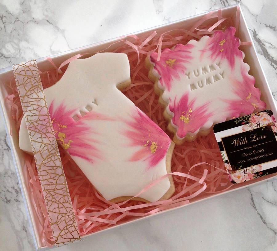 'yummy mummy' sugar cookie gift box by coco peony