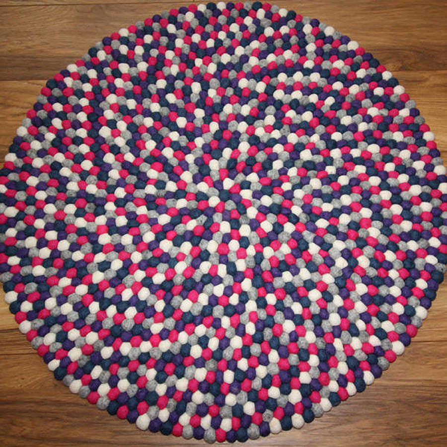 round felt rug by grattify