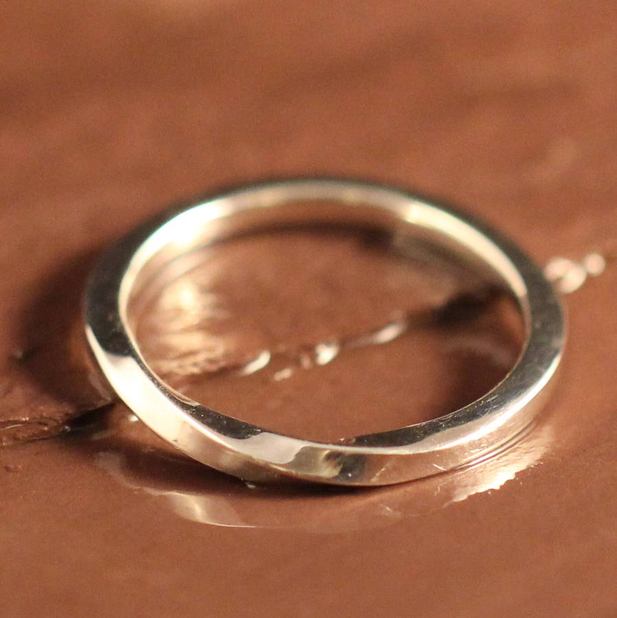 Original Infinity Twist Platinum Wedding Ring 