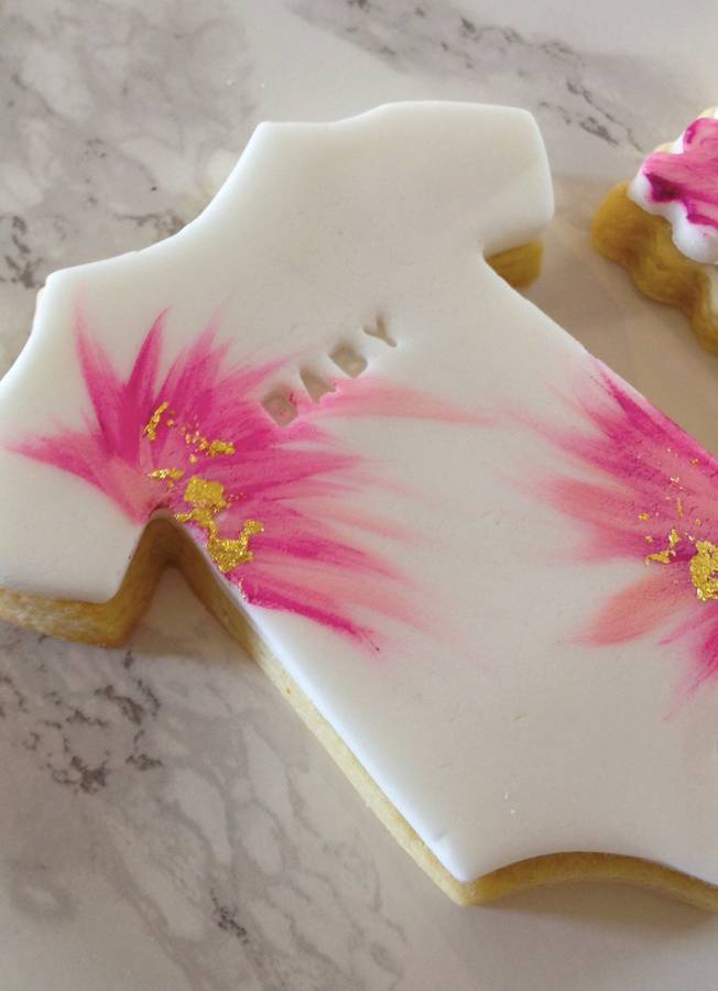 'yummy mummy' sugar cookie gift box by coco peony