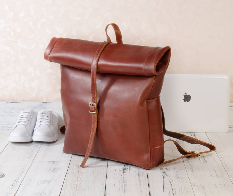 eazo minimalist premier leather backpack personalised by eazo