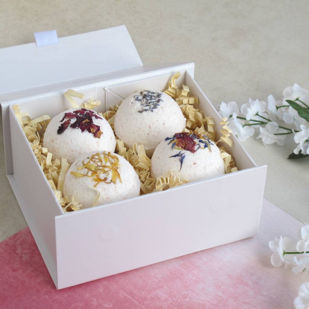 Luxury Bath Bomb T Set By Lovely Soap Company 3002