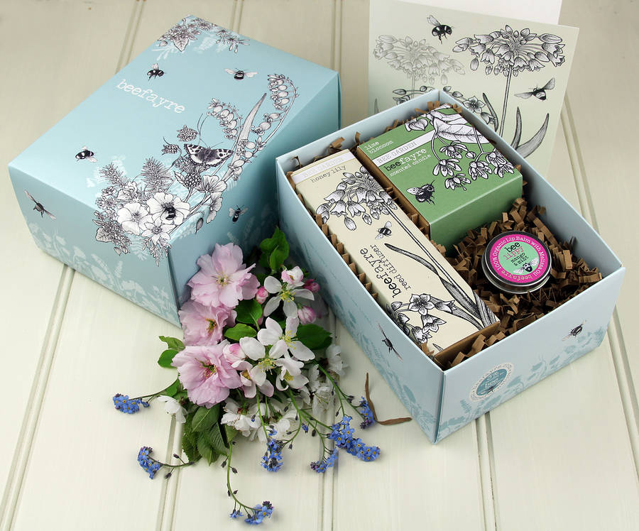 medium special occasion/birthday gift box by beefayre