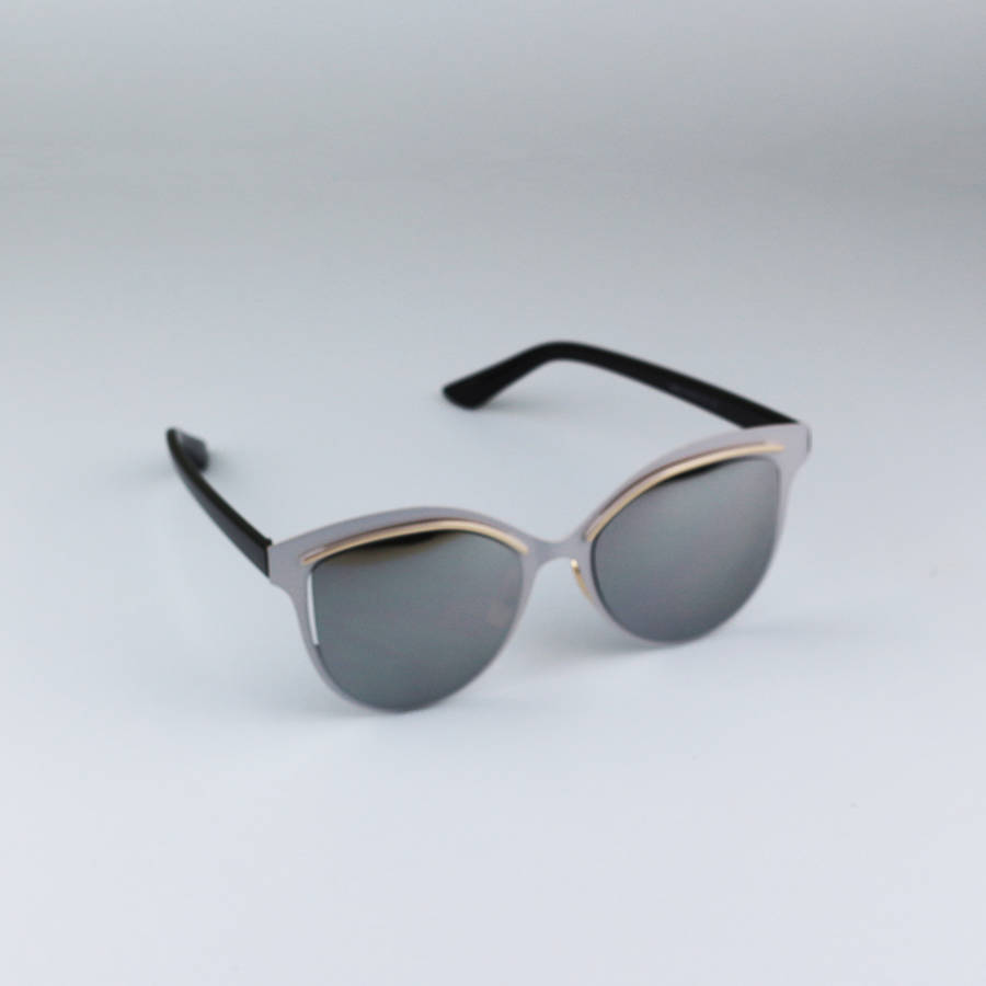 'eyebrow' framed sunglasses by studio hop
