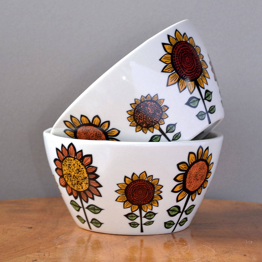 sunflower bowl by hannah turner