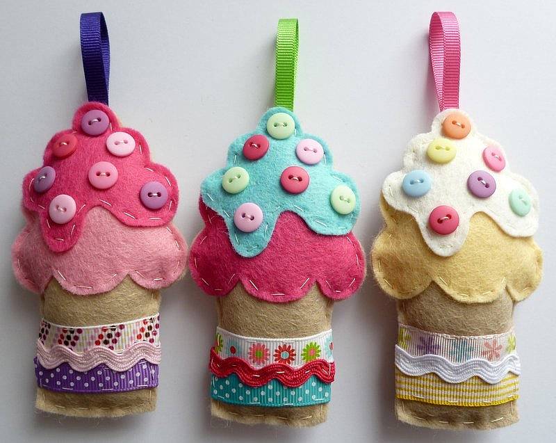 felt cupcake hanging decoration handmade by paperandstring