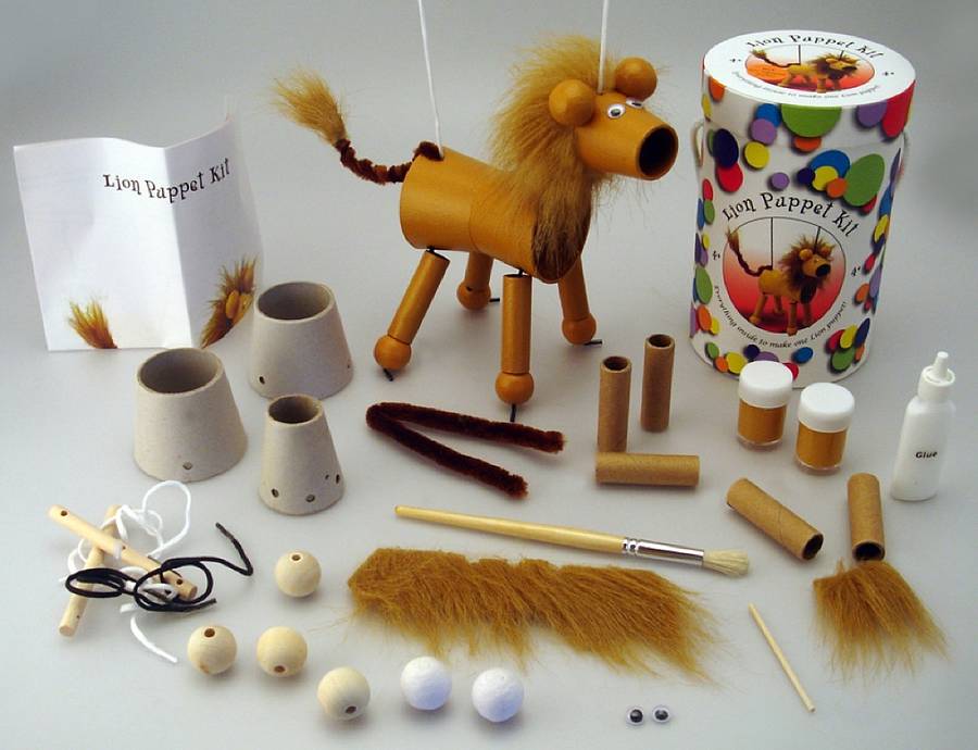 animal puppet kit by oskar & catie