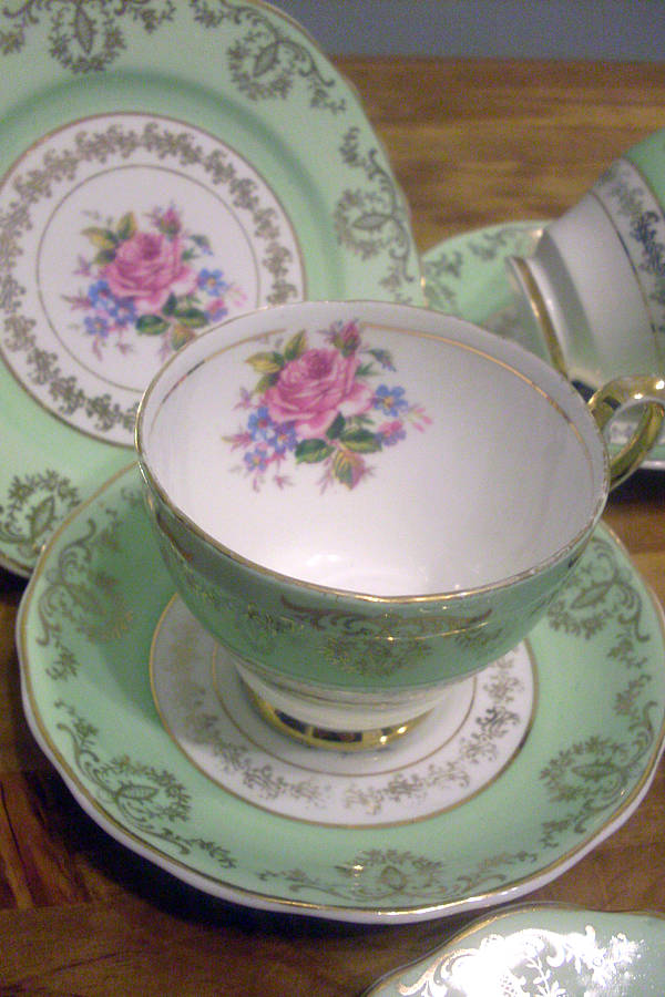 vintage CAKE VINTAGE A  CUP PLATES & SAUCERS TEA TEA and > cups saucers plates ONCE CUPS ARGYLE UPON tea