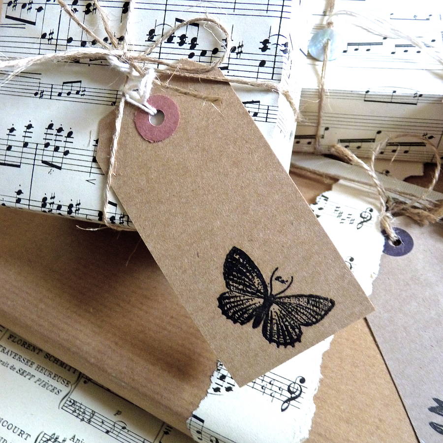 A music lover? Wrap your gift with music paper. Lovely, right?