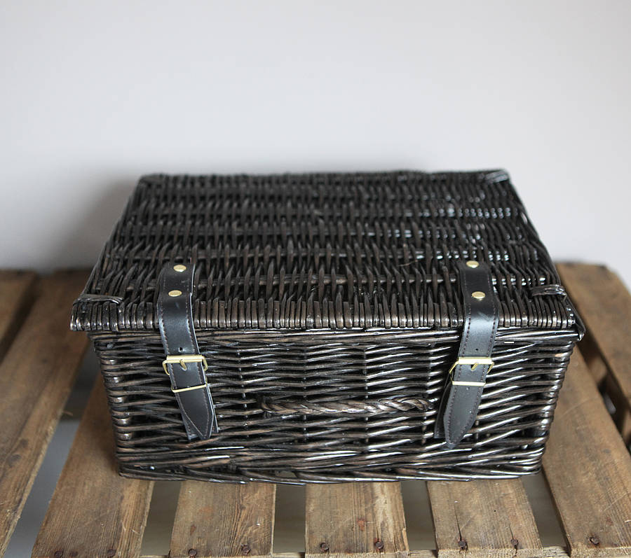 wicker picnic basket by homestead store