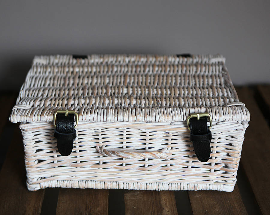 wicker picnic basket by homestead store