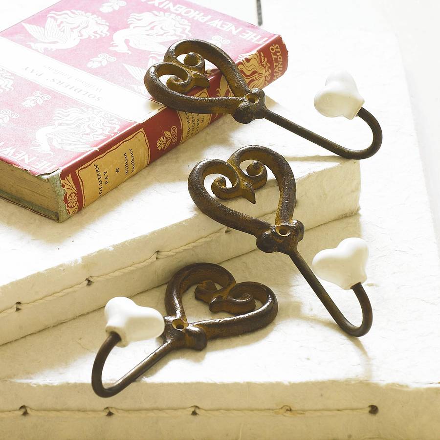 cast iron heart hook by dibor