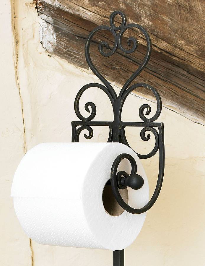 cast iron free standing heart toilet roll holder by dibor