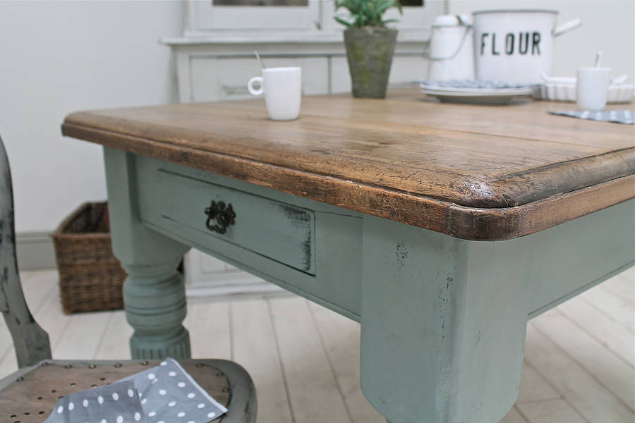 old fashioned kitchen table
