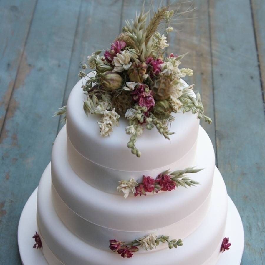 Dried Florals Cove Cake Design Bespoke Wedding Cakes