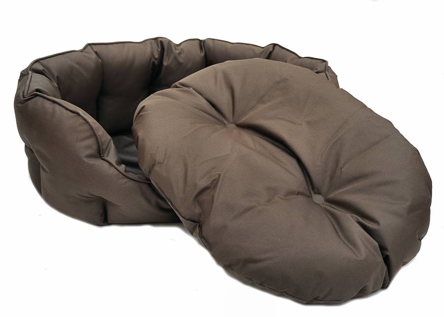 quilted waterproof dog bed by wolfybeds