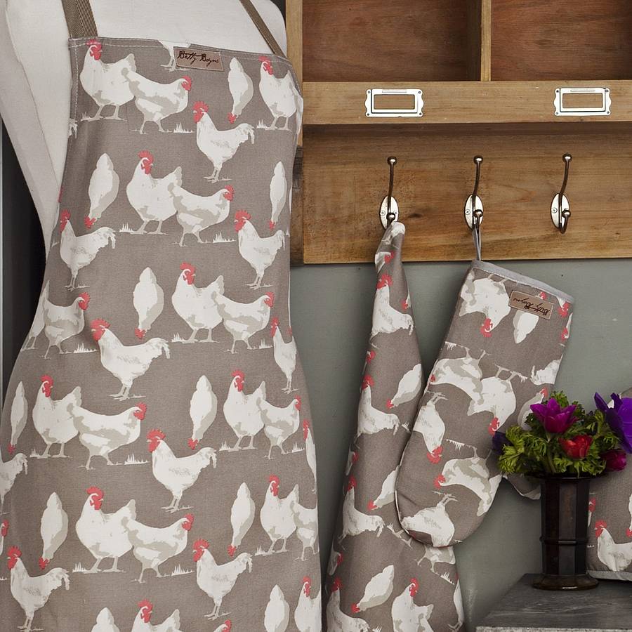 cornish hen chicken apron brown/grey by betty boyns