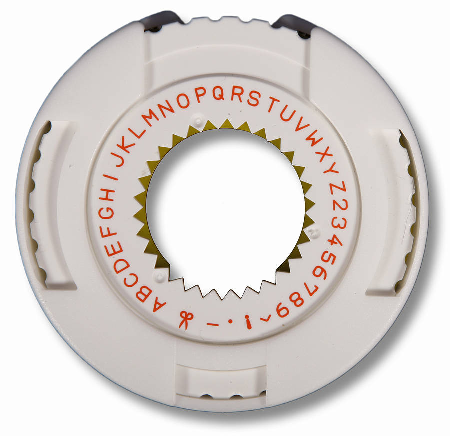 retro embossing e202 series label maker by oh my