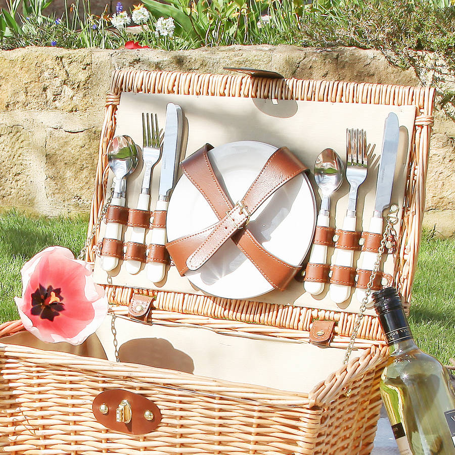 four person picnic set