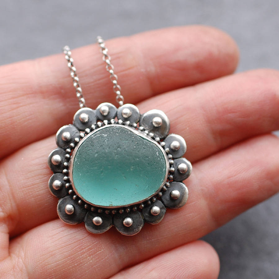 Sea Glass Flower Pendant By Tania Covo 8595