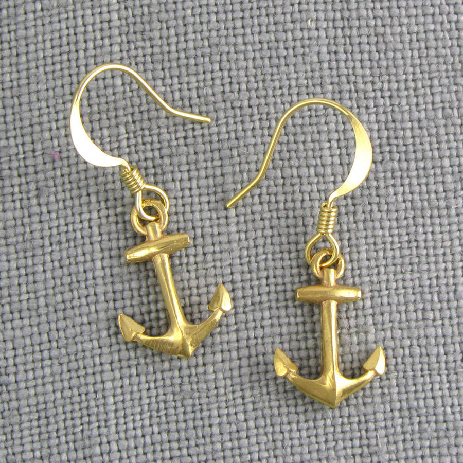anchor earrings by black pearl