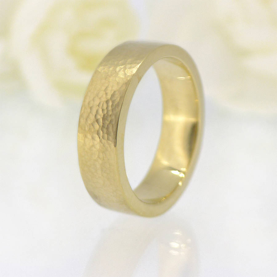 Hammered wedding ring sets