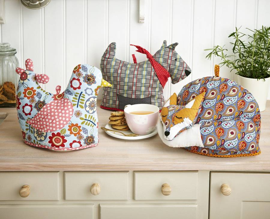 birdie shaped tea cosy by ulster weavers