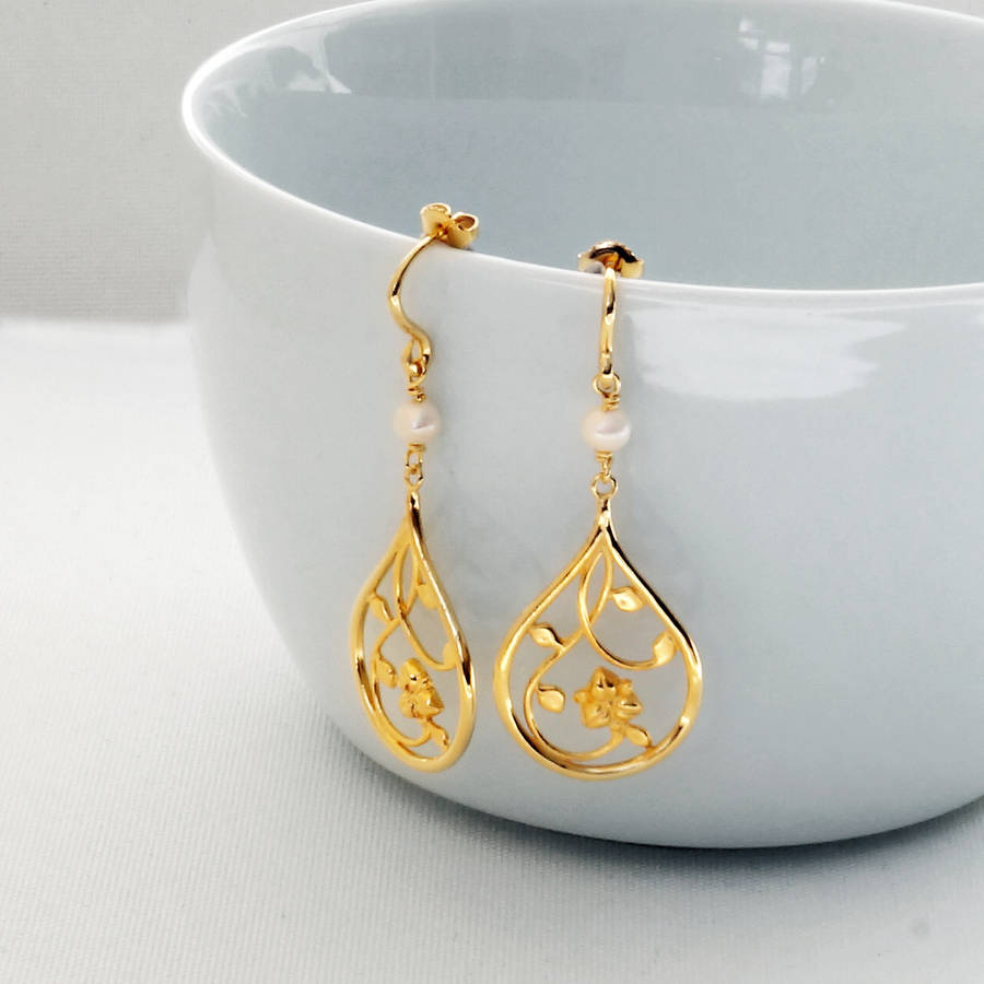 leaf garland earrings by sallyanne lowe