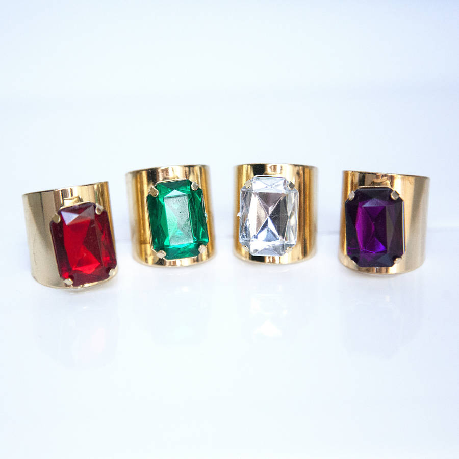 gold gem ring by junk jewels