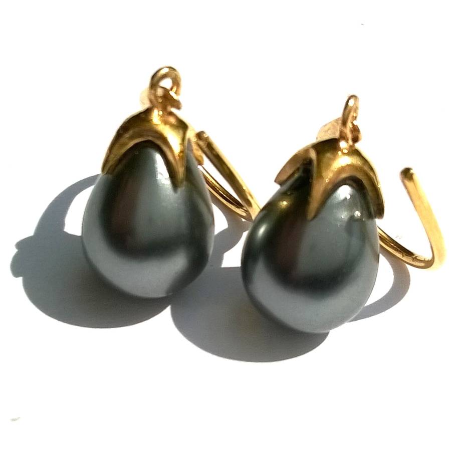 black pearl earrings gold claw by amara amara