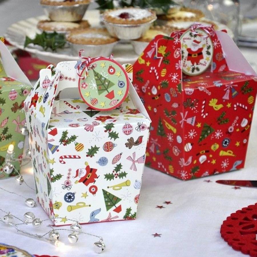 christmas takeaway style gift boxes by little cupcake boxes