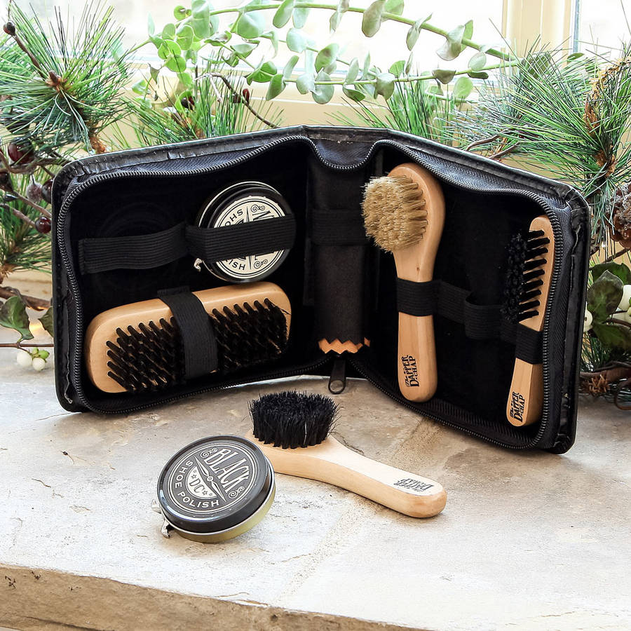 buff and shine shoe polish kit
