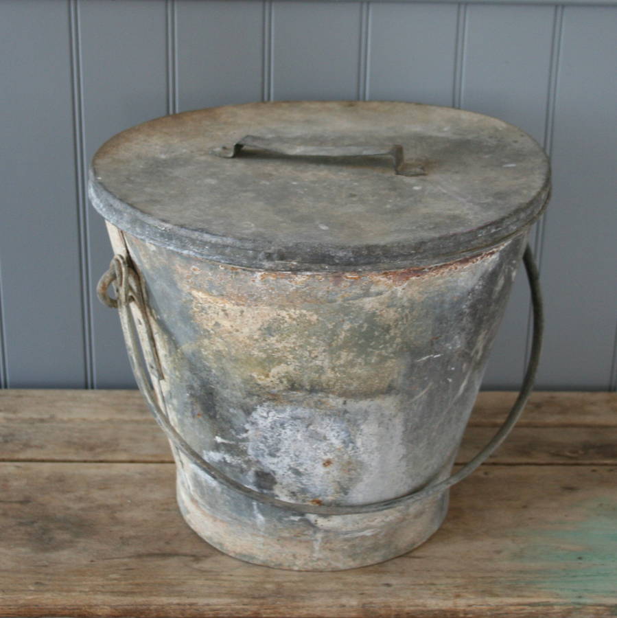 large metal bucket with lid by homestead store