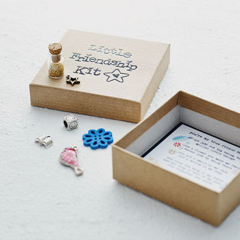 friendship kit box notonthehighstreet gifts friends personalised fromlucy keepsake charm