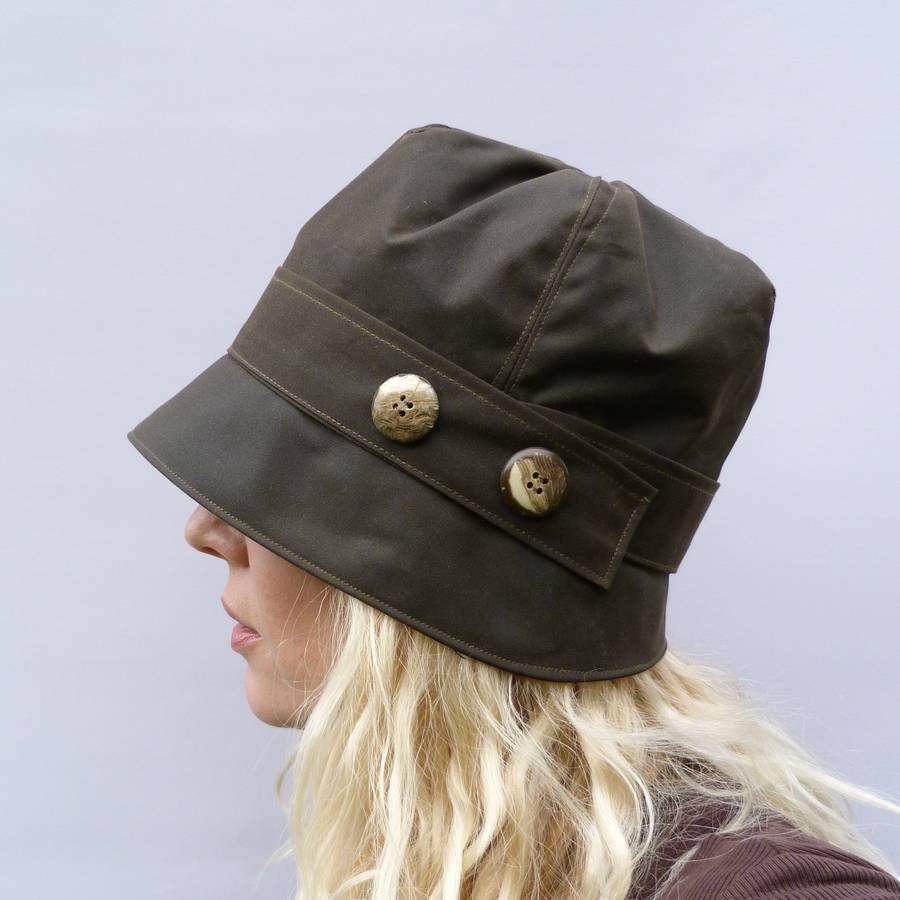 waxed rain hat by moaning minnie