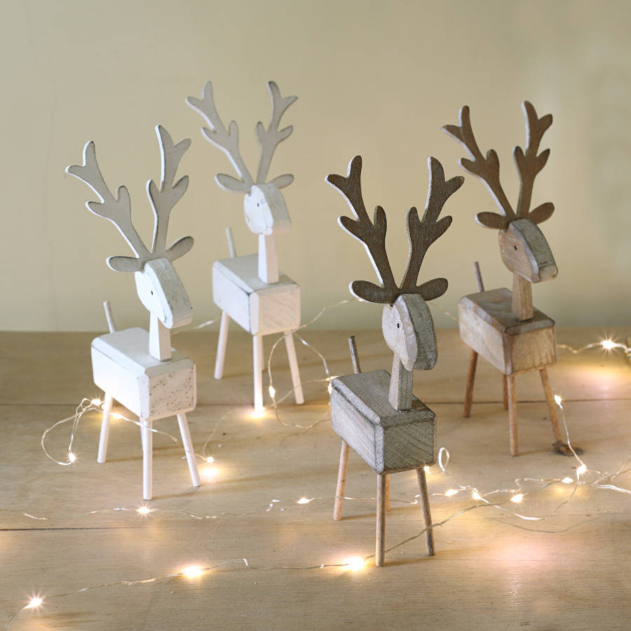 original_wooden-standing-deer-christmas-decoration.jpg