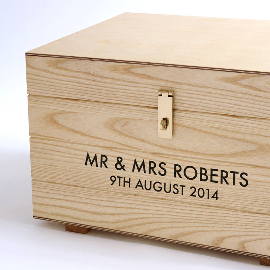 hillard tuck box by the english tuck box company