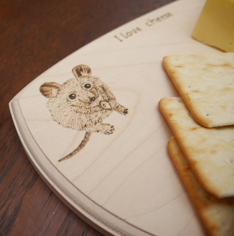 personalised mouse cheese board by cairn wood design