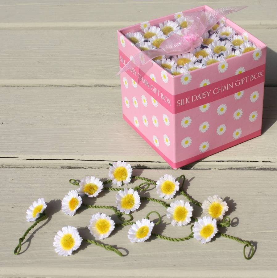 silk daisy chain gift box by albetta