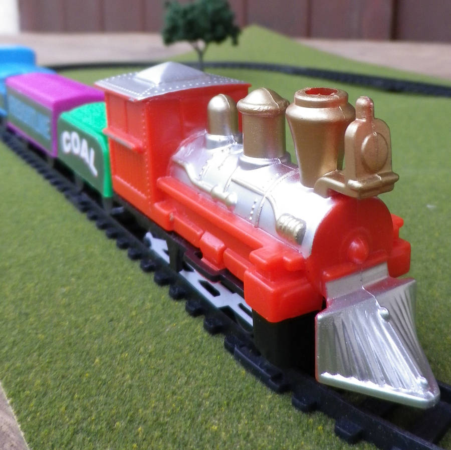 train in a tin extra track